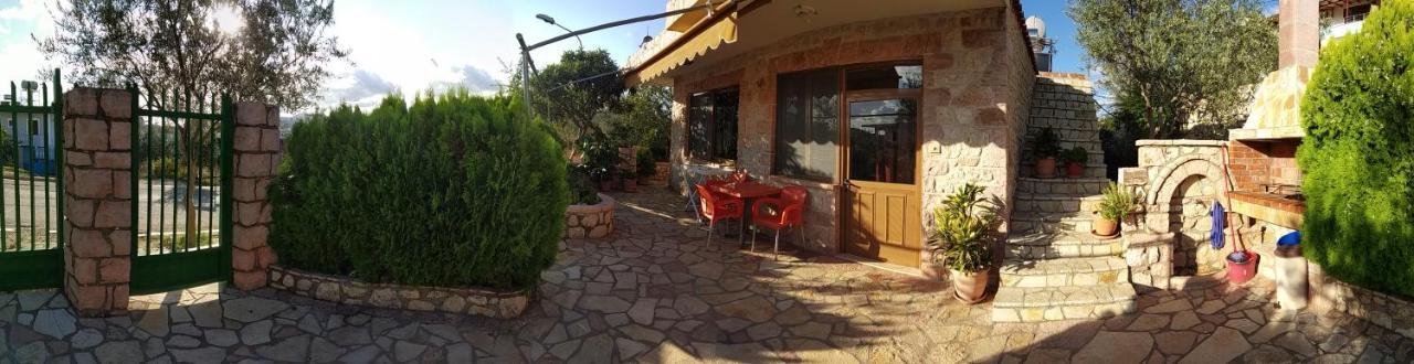 Altin Skrapari Guesthouse คซามิล ภายนอก รูปภาพ