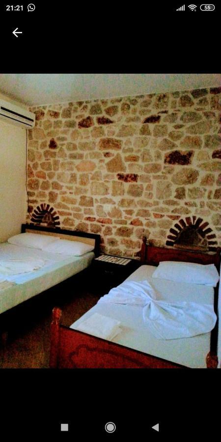 Altin Skrapari Guesthouse คซามิล ภายนอก รูปภาพ